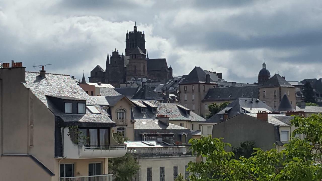 Paraire Rodez Buitenkant foto